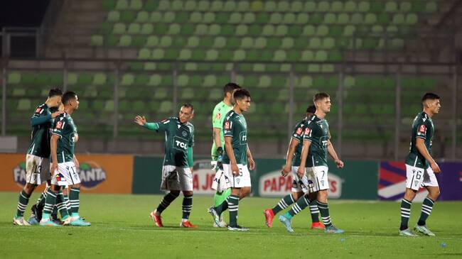 Primera B: Santiago Wanderers se complica en la parte baja