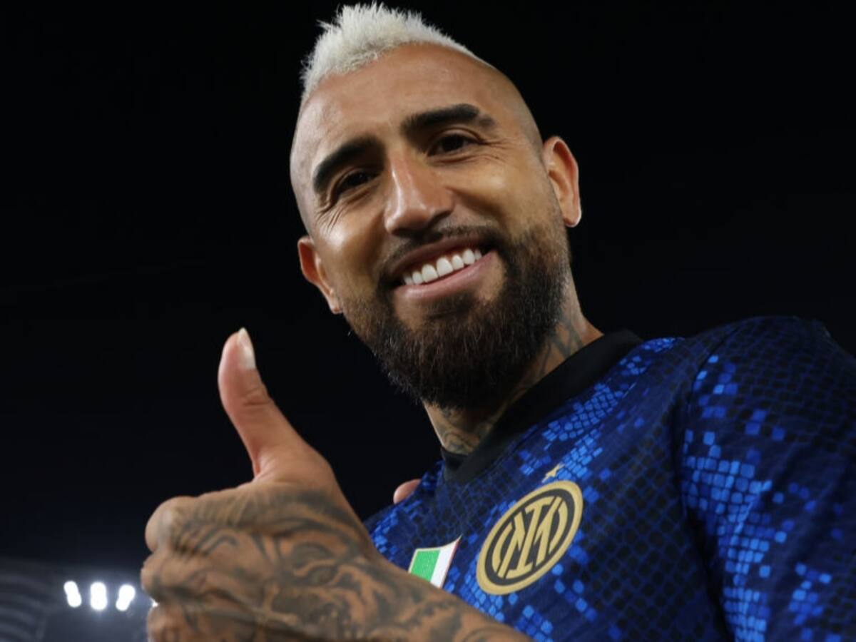 El nuevo pretendiente europeo que sondea a Arturo Vidal en el mercado de fichajes