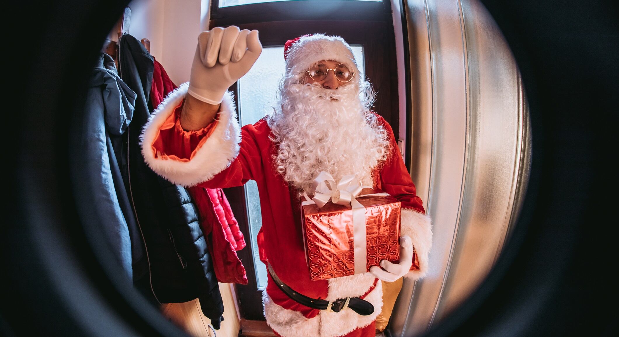 ¿Dónde está el Viejito Pascuero ahora mismo? Transmisión muestra su lugar exacto | Getty Images