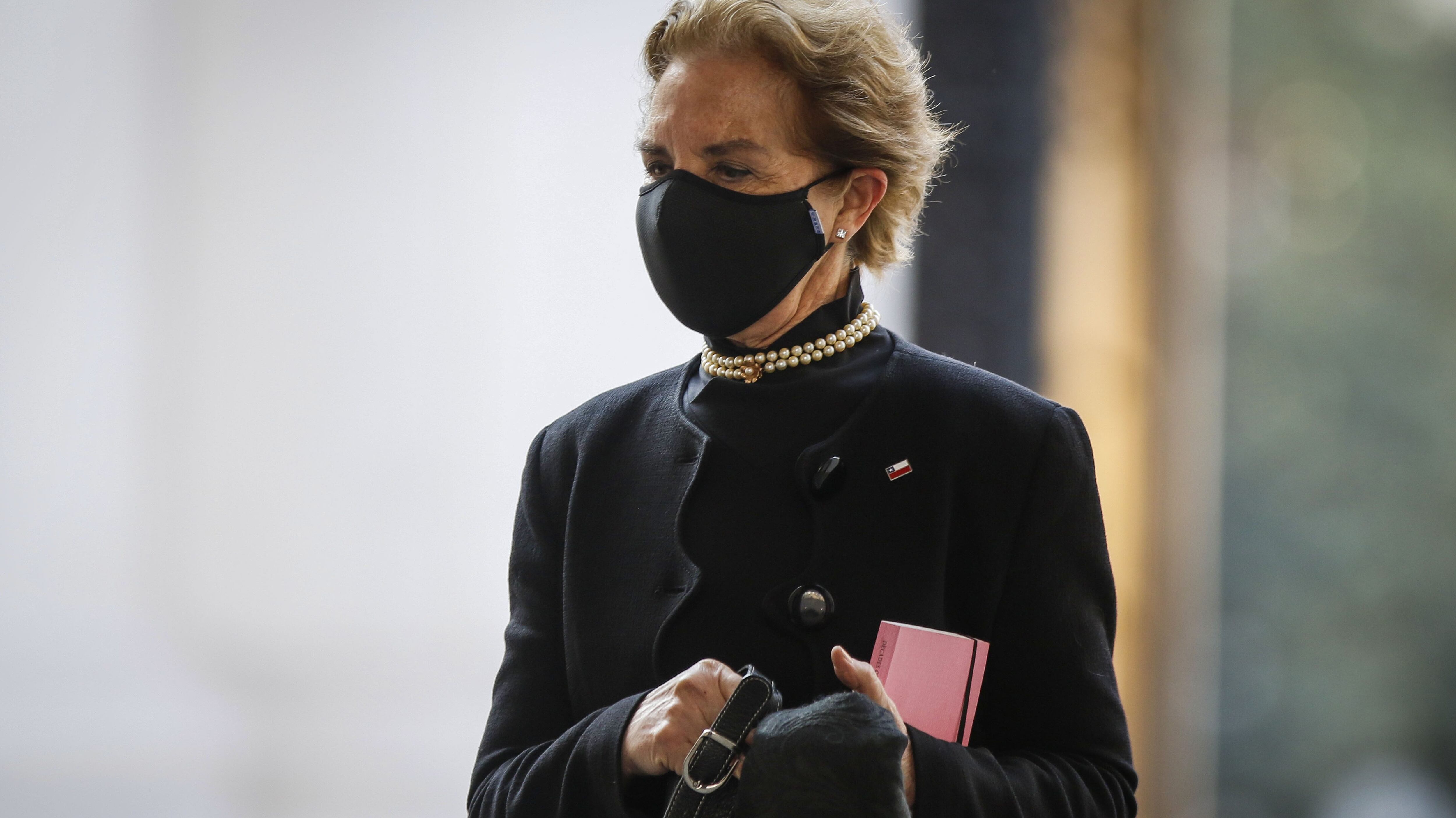Gloria Hutt, ministra de Transportes