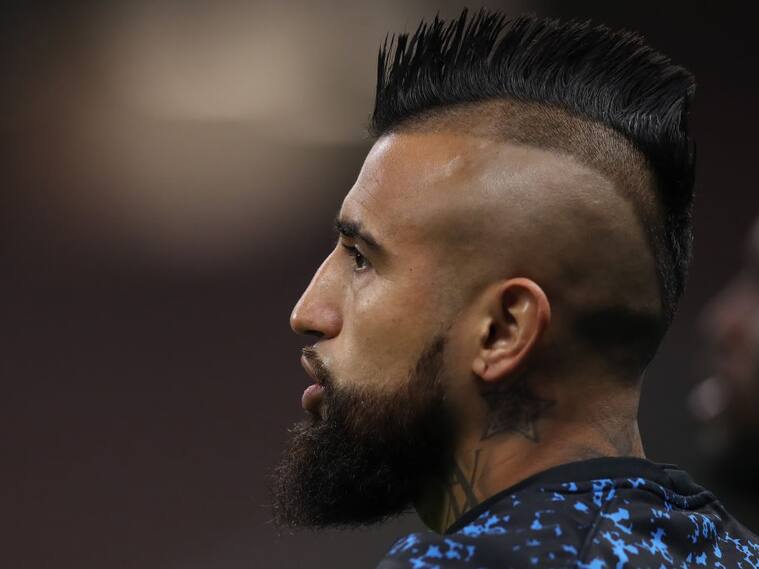 Arturo Vidal está actualmente con covid-19