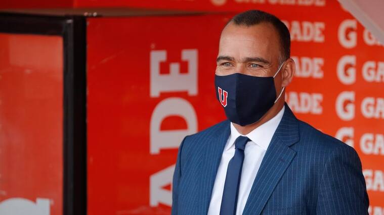 20 de Diciembre del 2020/SANTIAGOEl director Tecnico de Universidad de Chile Rafael Dudamel(c) ,durante el partido valido por la Vigésimo Quinta fecha del Campeonato Nacional AFP PlanVital 2020, entre Universidad de Chile vs Huachipato, disputado en el Estadio Nacional.
FOTO:FRANCISCO LONGA/AGENCIAUNO