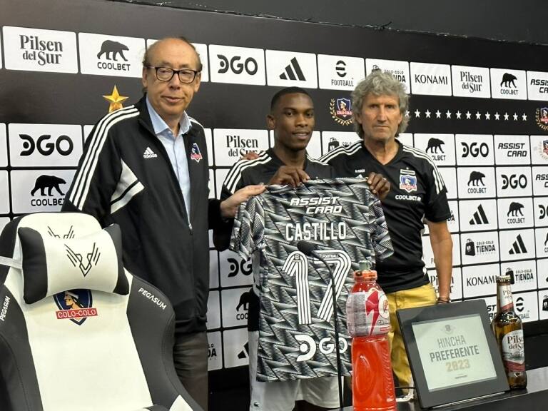 Fabián Castillo aclaró el "momento no muy bueno" en el que dijo llegar a Colo Colo: "Física y futbolísticamente me siento al 100%"