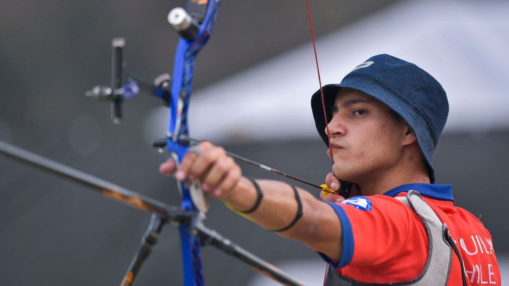 MONTERREY, MEXICO - MARCH 27: Andrés Aguilar of Chile lines up an arrow during the semi finals of men's recurve competition during the Archery Pan and Para Pan American Championships at Centro de alto rendimiento Niños Héroes on March 27, 2021 in Monterrey, Mexico. The event is available to give 3 individual places for the Tokyo Olympics 2021. (Photo by Azael Rodriguez/Getty Images)