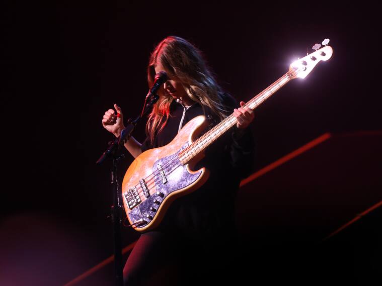 Nicole Row