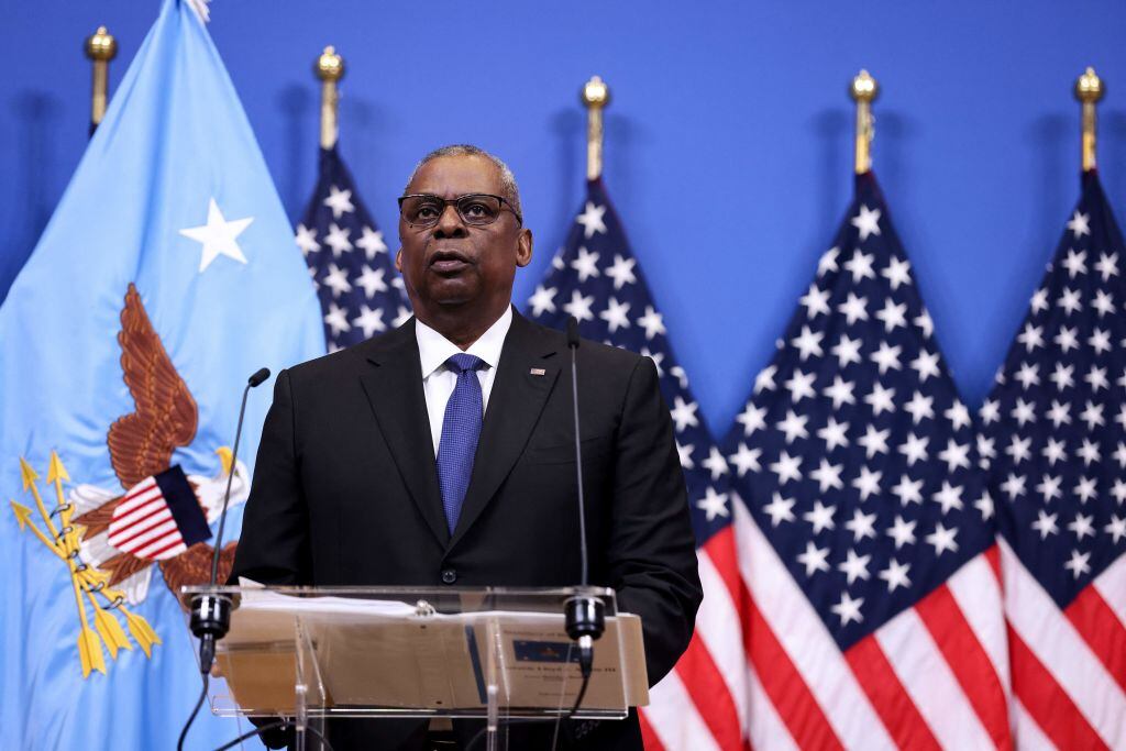 El secretario de defensa de Estados Unidos, Lloyd Austin, tras una cita de la OTAN