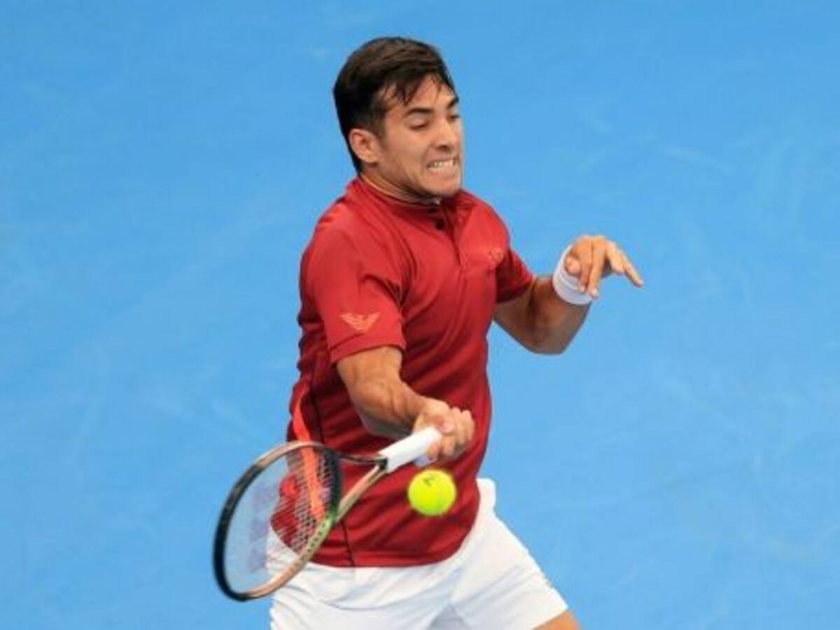 Cristian Garin sucumbió fácilmente ante Casper Ruud en la ATP Cup y la serie entre Chile y Noruega quedó igualada a la espera del dobles