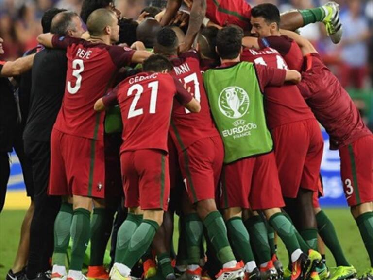 Portugal se corona campeón de la Eurocopa en sufrido partido ante Francia