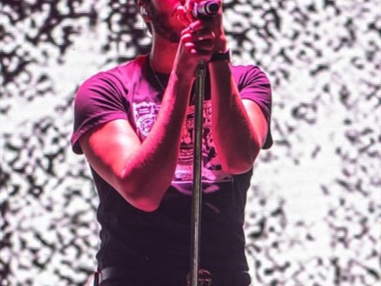 Lo dio todo: Sebastián Yatra enamoró otra vez al público en su regreso a Chile