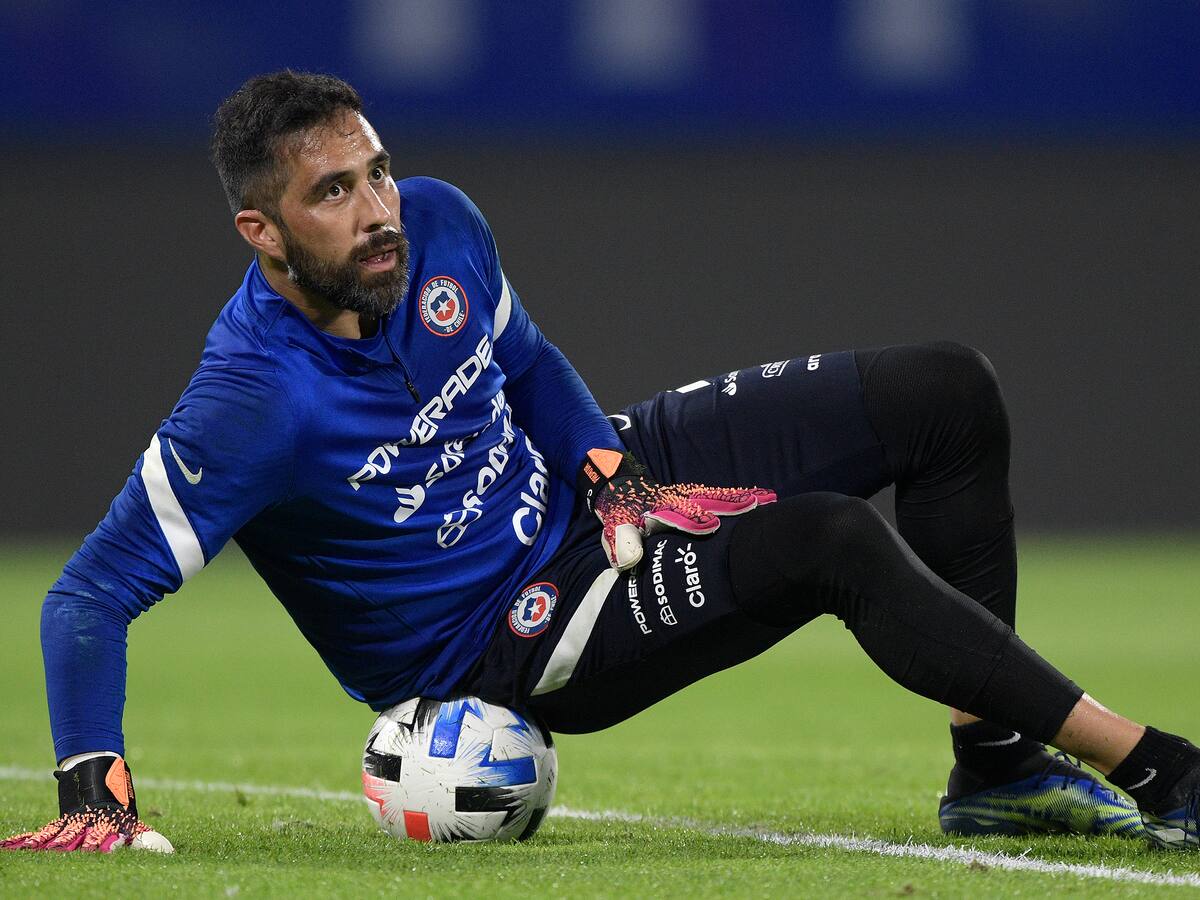 Claudio Bravo no se cierra a volver a La Roja y pone fin a sus diferencias con Eduardo Berizzo: “El tiempo te da la razón”