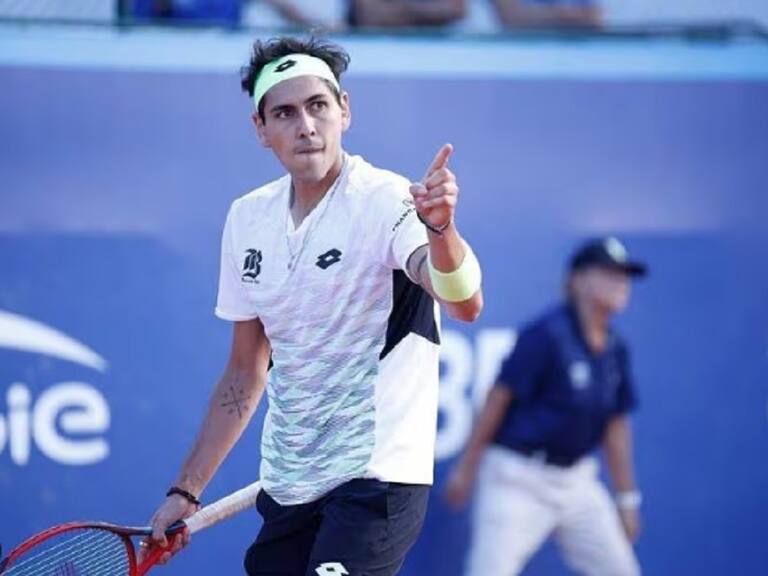 Alejandro Tabilo se mete a cuartos en Brasilia y queda a solo un partido de regresar a los 100 mejores tenistas del mundo