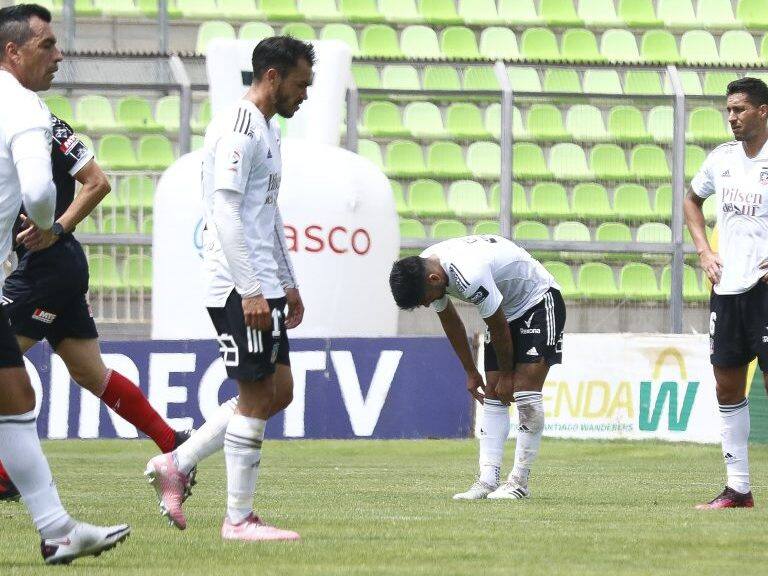 06 DE ENERO DE 2021/VALPARAISOJugadores de Colo Colo en lamento, durante el partido valido por la fecha 28 del Campeonato Nacional AFP PlanVital 2020, entre Santiago Wanderers y Colo Colo, disputado en el Estadio Elias Figueroa Brander.
FOTO: LEONARDO RUBILAR CHANDIA/AGENCIAUNO