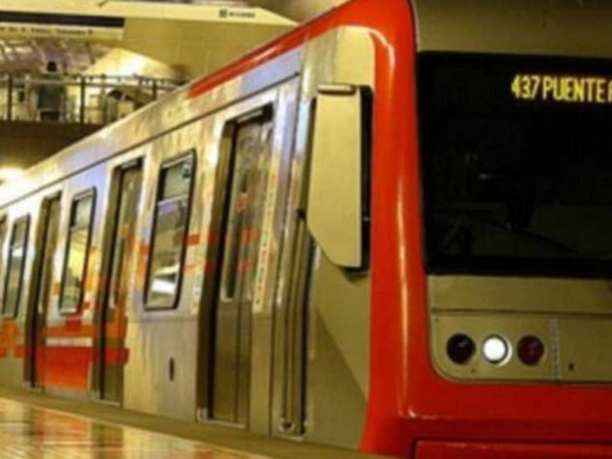 Metro de Santiago suspende servicio en parte de la Línea 1