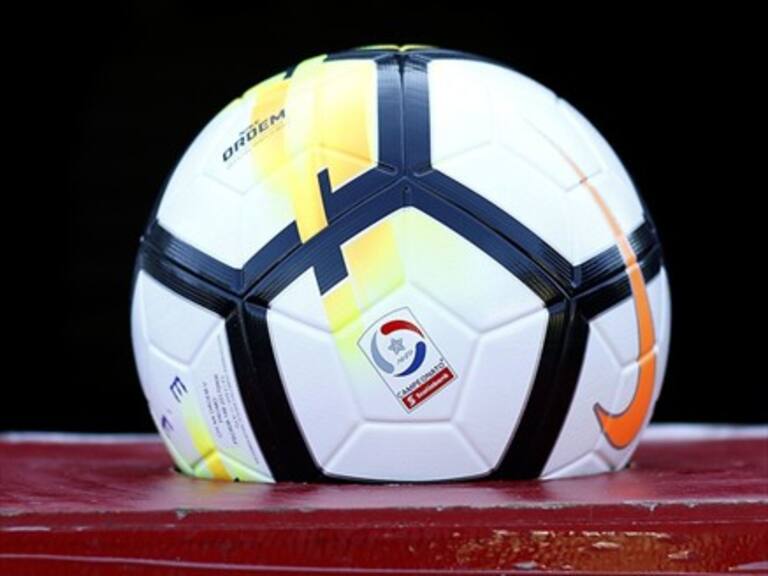 REPORTAJE: Las presiones que viven los jugadores jóvenes del fútbol chileno