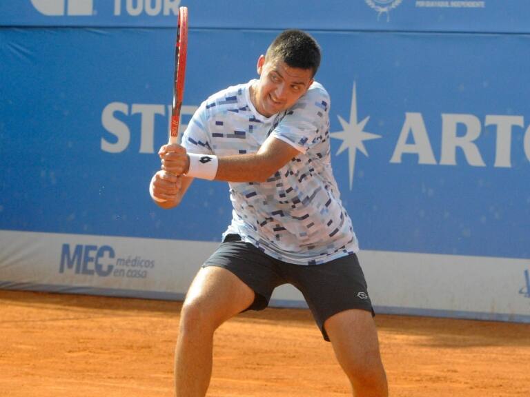 Tomás Barrios saca adelante infartante partido ante brasileño Alves y se mete en los octavos de final del Challenger 75 de Sao Paulo