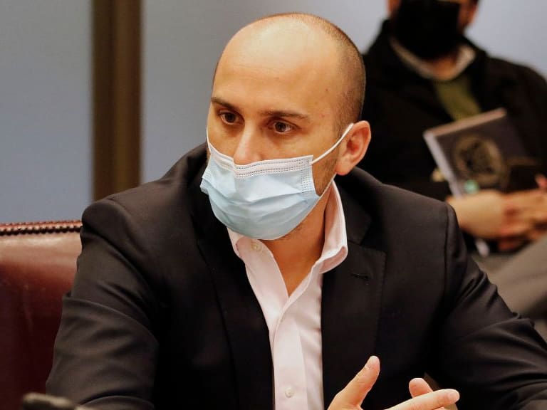 Bancada RN pide a presidente de la Cámara de Diputados sesión especial por futuro de trabajadores de Ventanas