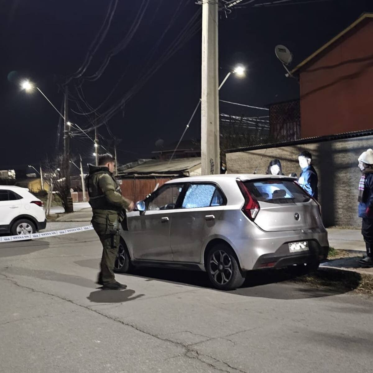Joven de 21 años muere tras ser baleado dentro de un auto en Puente Alto