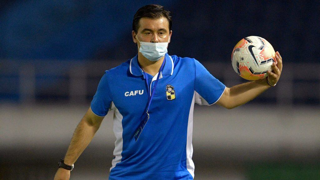 Chile's Coquimbo coach Juan Jose Ribera holds the ball during the Copa Sudamericana quarterfinal football match between Colombia's Junior and Chile's Coquimbo at the Roberto Melendez stadium in Barranquilla, Colombia, on December 9, 2020. (Photo by Raul ARBOLEDA / AFP) (Photo by RAUL ARBOLEDA/AFP via Getty Images)