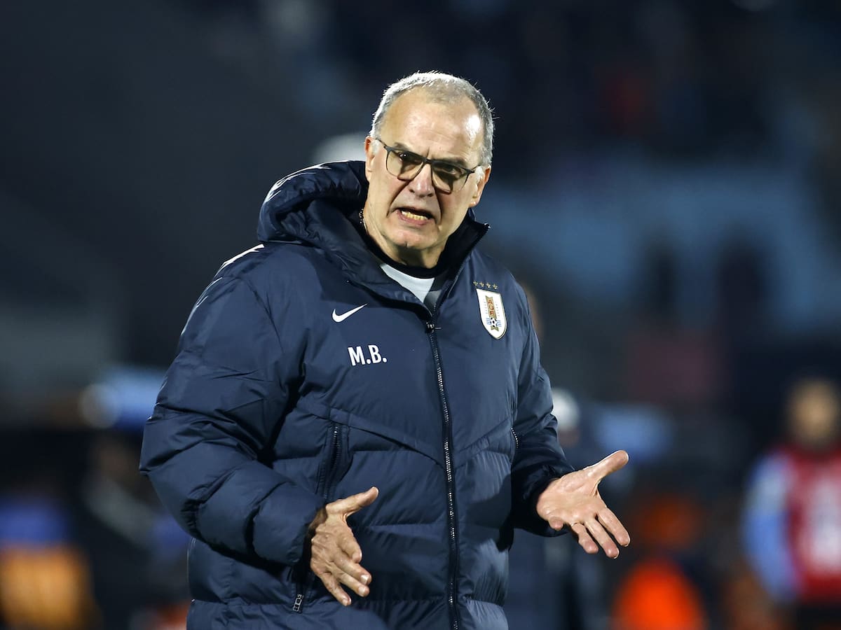 La nueva “locura” de Marcelo Bielsa en Uruguay: le costará millonaria multa a la AUF