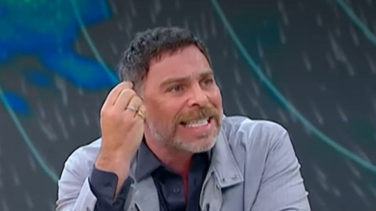 José Antonio Neme lanza feroz crítica contra diputados que apoyaron carreras de galgos: “Ese es el puñado de idiotas...”