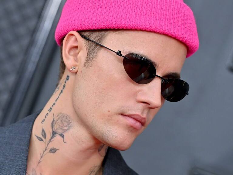 LAS VEGAS, NEVADA - APRIL 03: Justin Bieber attends the 64th Annual GRAMMY Awards at MGM Grand Garden Arena on April 03, 2022 in Las Vegas, Nevada. (Photo by Axelle/Bauer-Griffin/FilmMagic)