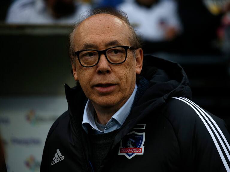 Alfredo Stöhwing aseguró que con Pablo Parra se cerrarán los refuerzos en Colo Colo: «Más por ahora no podemos hacer»