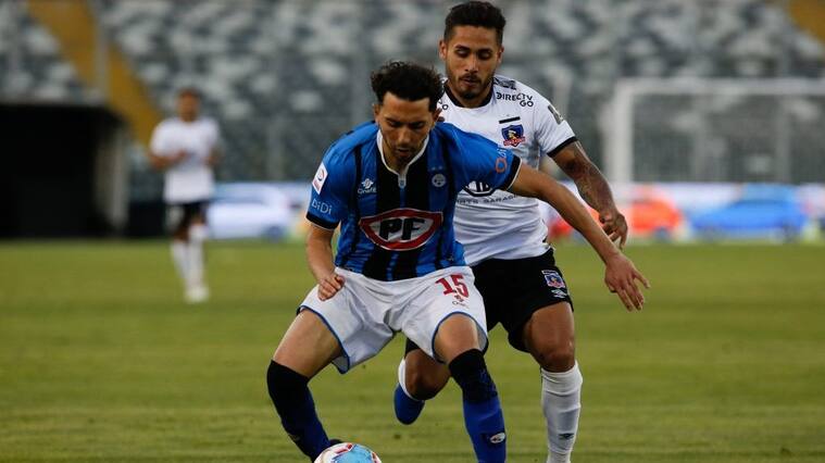 3 de Octubre del 2020/SANTIAGOCristián Cuevas(i) y Ronald De la Fuente(d) ,durante el partido valido por la Decimotercera fecha del Campeonato Nacional AFP PlanVital 2020, entre Colo Colo vs Huachipato, disputado en el Estadio Monumental.
FOTO:FRANCISCO LONGA/AGENCIAUNO