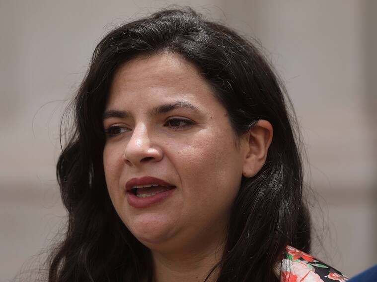 25 de enero 2024/SANTIAGO
La ministra de la Mujer, Antonia Orellana, realiza un punto de prensa en el Palacio de La Moneda.
FOTO: SEBASTIAN BELTRAN GAETE / AGENCIUNO