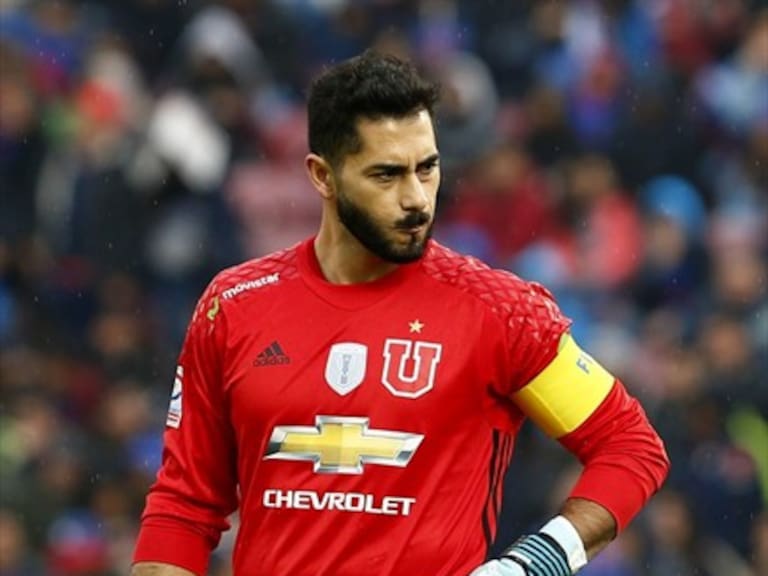 Johnny Herrera: Que se critique tanto a la selección chilena lo encuentro hasta patético