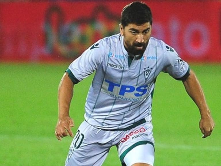 Cagliari y Udinese quieren que David Pizarro vuelva a Italia