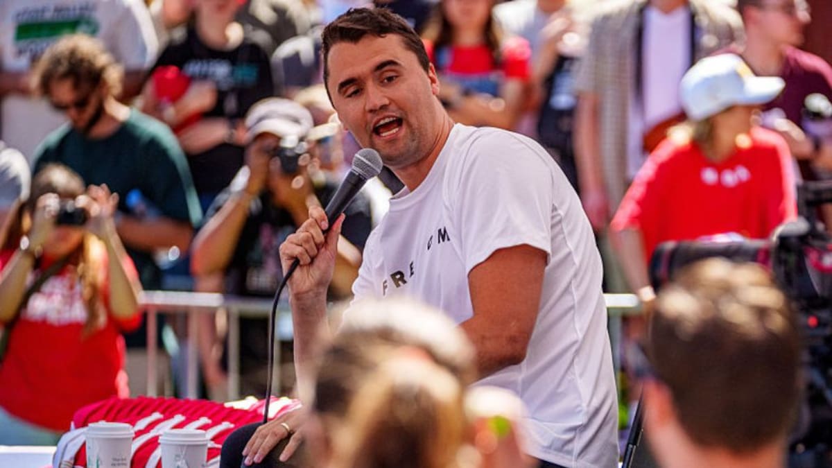 Acusado por crimen de Charlie Kirk irá a juicio en EE.UU.: arriesga pena de muerte