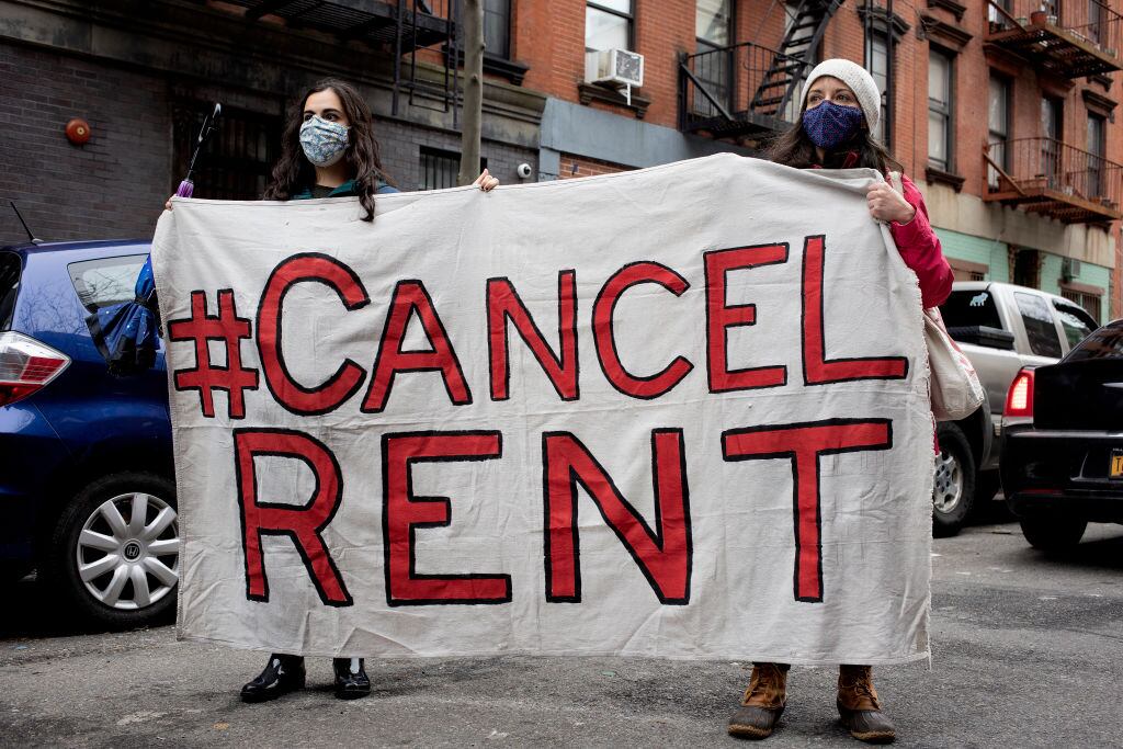 Manifestantes piden cancelar las rentas en Nueva York
