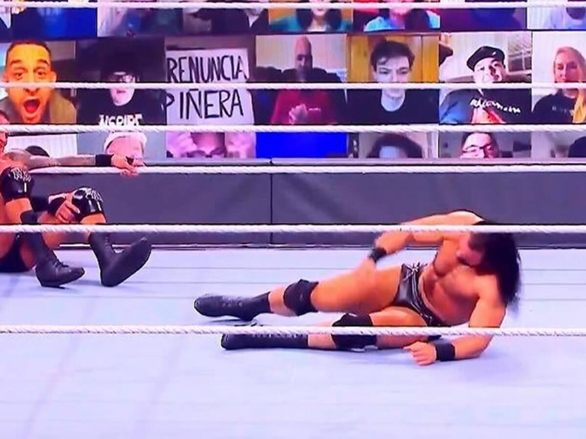 Cartel con «renuncia Piñera» apareció durante transmisión de WWE SummerSlam