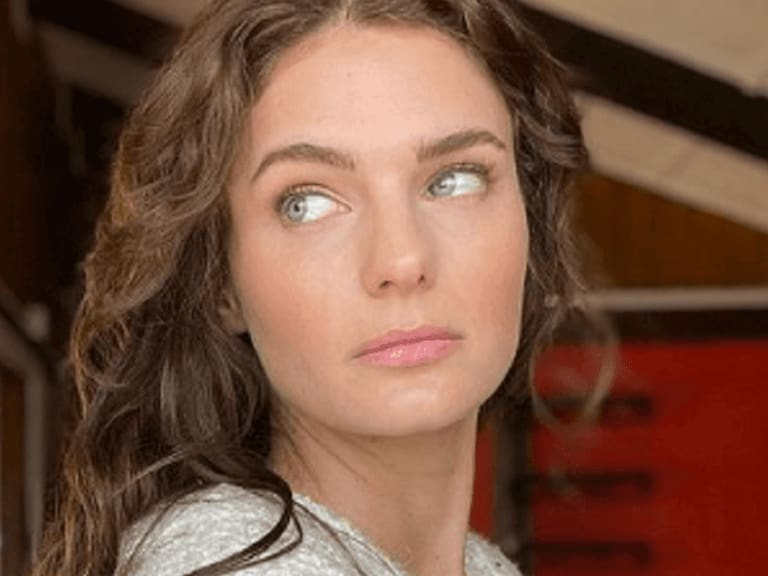 Josefina Montané sorprende con romántica postal junto a Pedro Campos