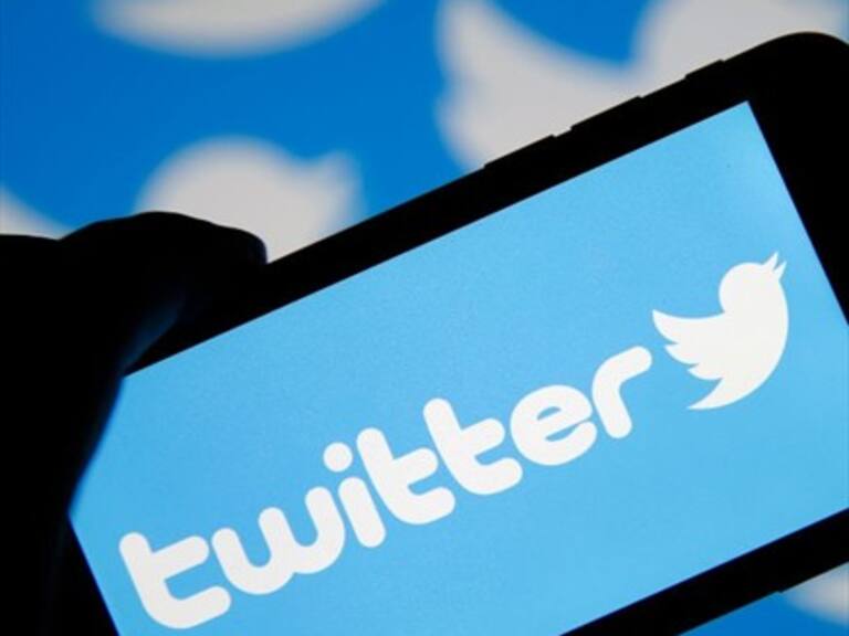 Instituciones públicas no pueden bloquear usuarios en Twitter, según la Contraloría