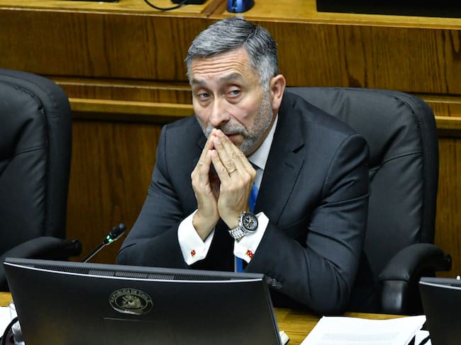10 DE JUNIO DE 2026/VALPARAISO
El senador Cristian Vial durante la sesión en sala del senado.
FOTO: OSCAR GUERRA/UNO NOTICIAS