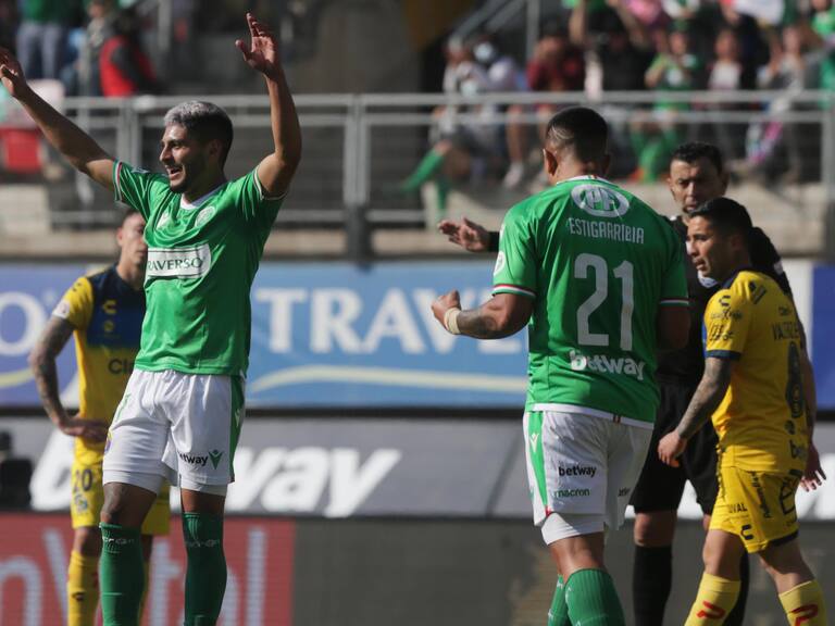 Audax Italiano logra agónico triunfo ante Everton en La Florida