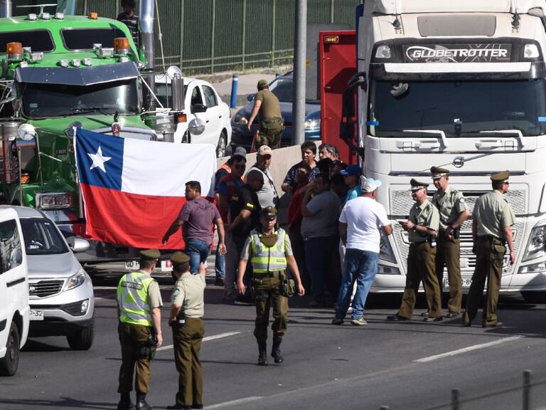 Más de 30 querellas por Ley de Seguridad del Estado y 20 detenidos: el saldo que dejó el paro de camioneros