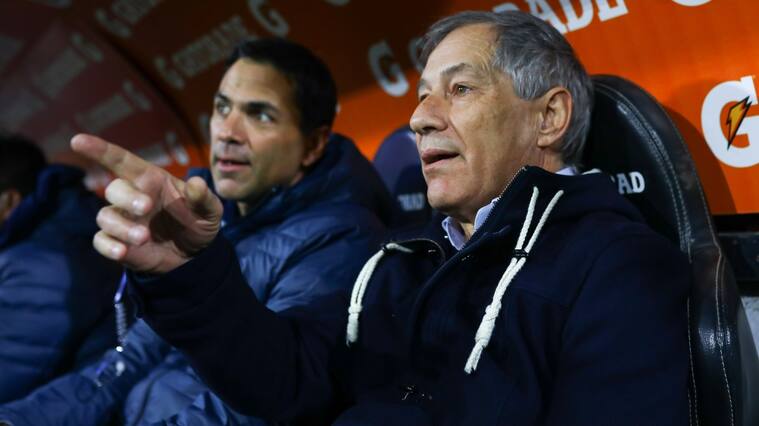 El crudo análisis de Ariel Holan al fútbol formativo de Chile: "Estamos muy lejos de las potencias mundiales"