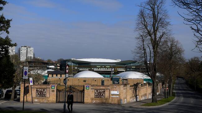 LONDON, ENGLAND - APRIL 01: A genera;l view of The All England Tennis and Croquet Club, best known as the venue for the Wimbledon Tennis Championships, on April 01, 2020 in London, England. The Coronavirus (COVID-19) pandemic has spread to many countries across the world, claiming over 40,000 lives and infecting hundreds of thousands more. (Photo by Alex Davidson/Getty Images)