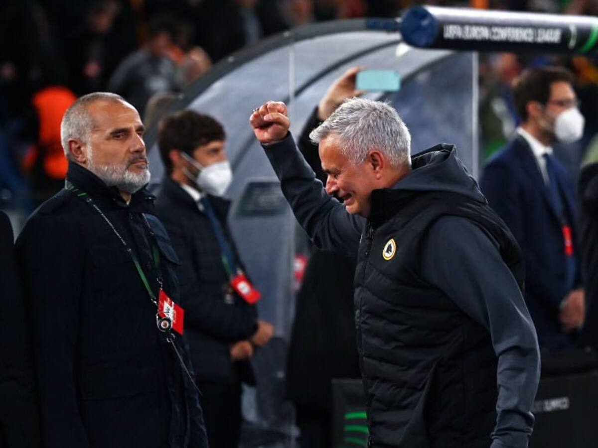 José Mourinho llegó hasta las lágrimas tras la clasificación de Roma a la final de la Conference League