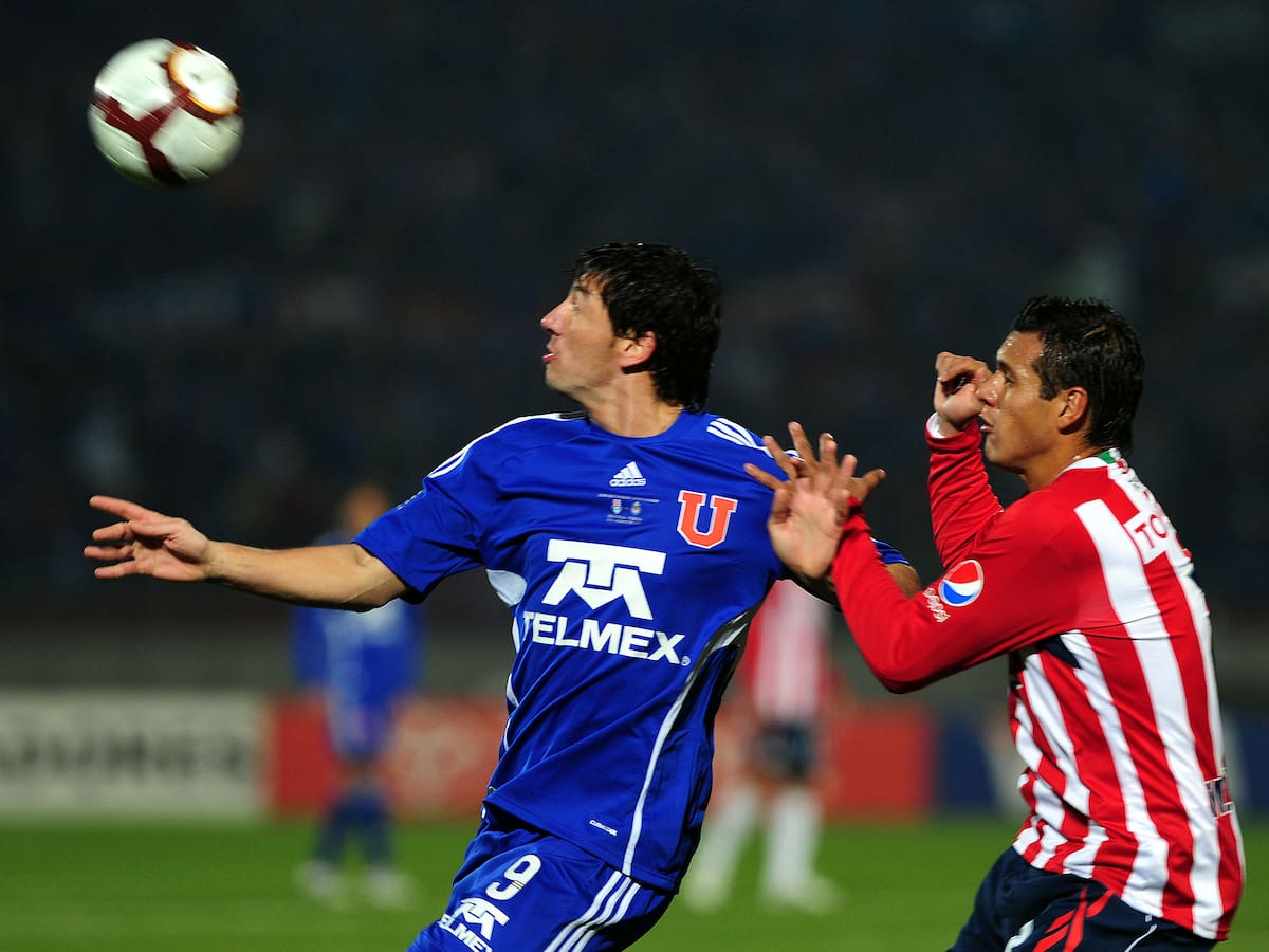 Juan Manuel Olivera da el visto bueno para que la U fiche a este delantero: “Es un jugador que trabaja para el equipo”