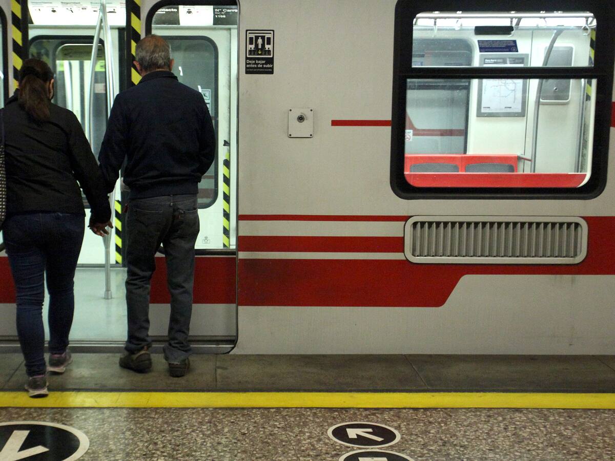 Sindicato de Metro confirmó que un trabajador que tiene contacto con personal de andén contrajo coronavirus