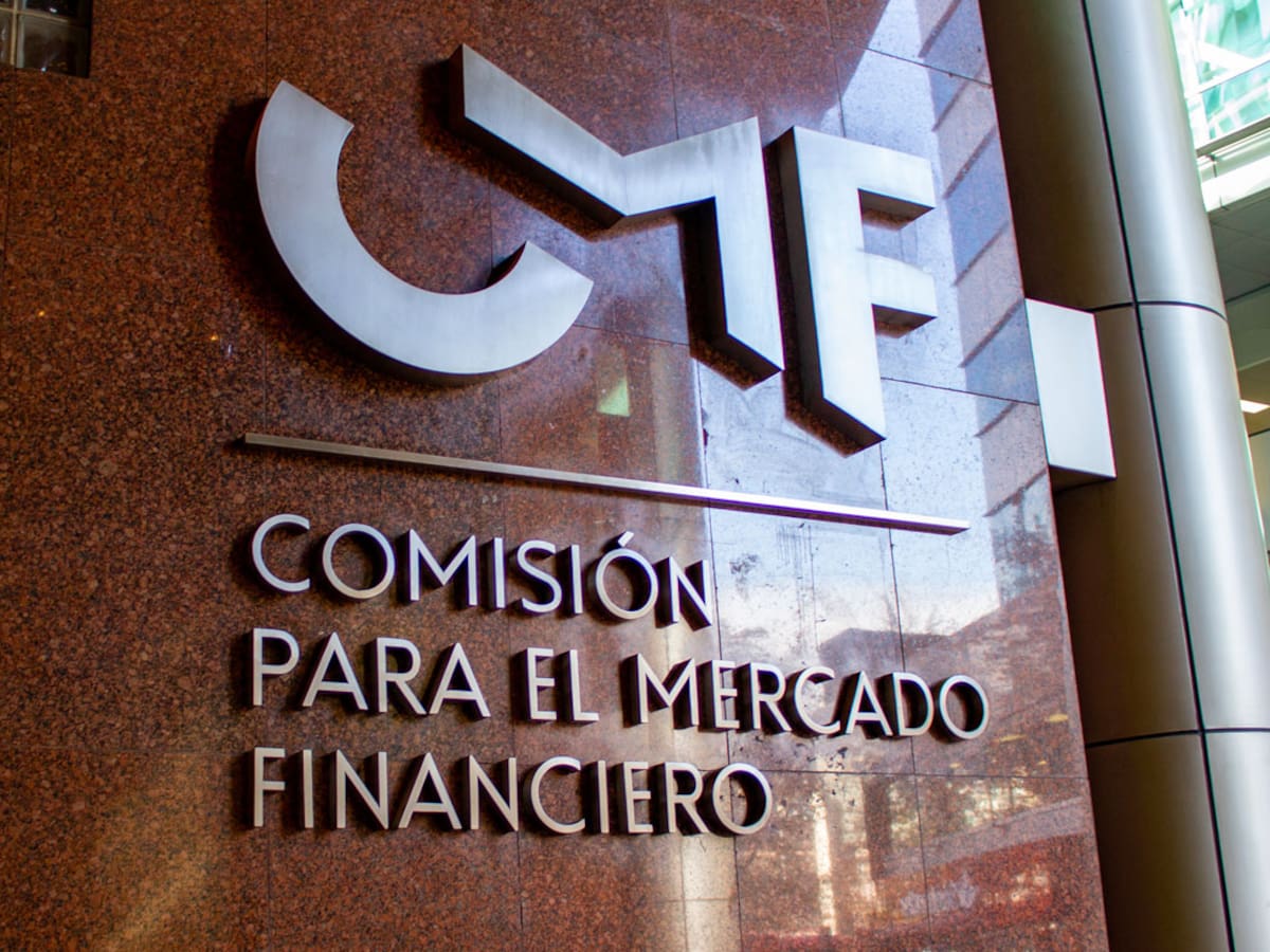Caso Audios: ¿Por qué Contraloría no puede investigar la Comisión para el Mercado Financiero?