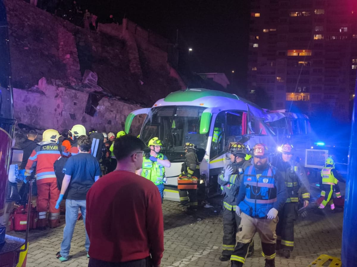 Entregan nuevo balance de los heridos tras fatal accidente del bus de la Orquesta de Cámara en Valparaíso