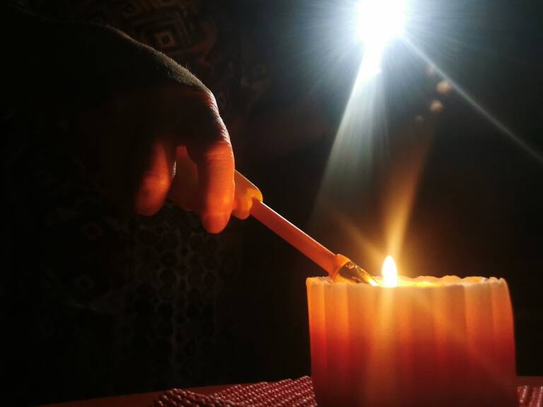 Casi 80 mil hogares se encuentran sin suministro eléctrico