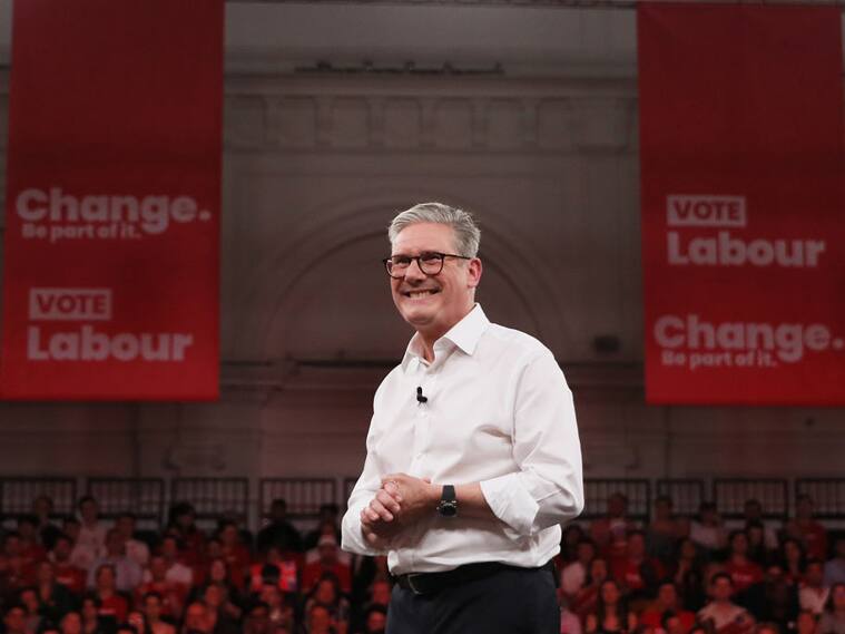 LONDON, ENGLAND - JUNE 29: Labour leader Sir Keir Starmer talks at a campaign event on June 29, 2024 in London, England. With less than a week to go before the UK General Election all the main political are out in force this weekend campaigning for votes. (Photo by Alishia Abodunde/Getty Images)