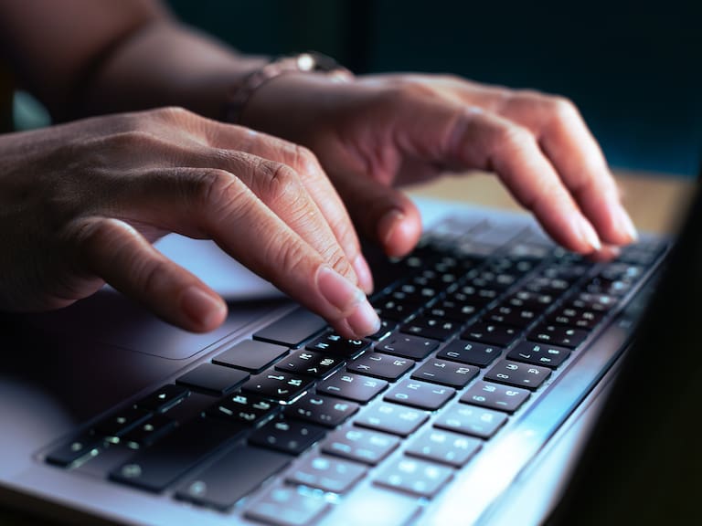 El error diario que puede dejar tus cuentas, claves y datos personales en manos de ciberdelincuentes
