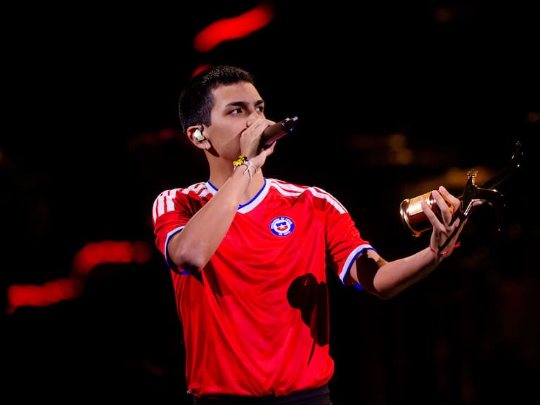 Milo J cerró a lo grande su debut en el Festival de Viña 2026