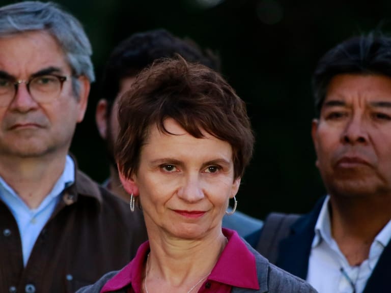 Ministra Tohá sobre críticas desde Apruebo Dignidad: «Este no es un gobierno de la Concertación, con todas sus letras»